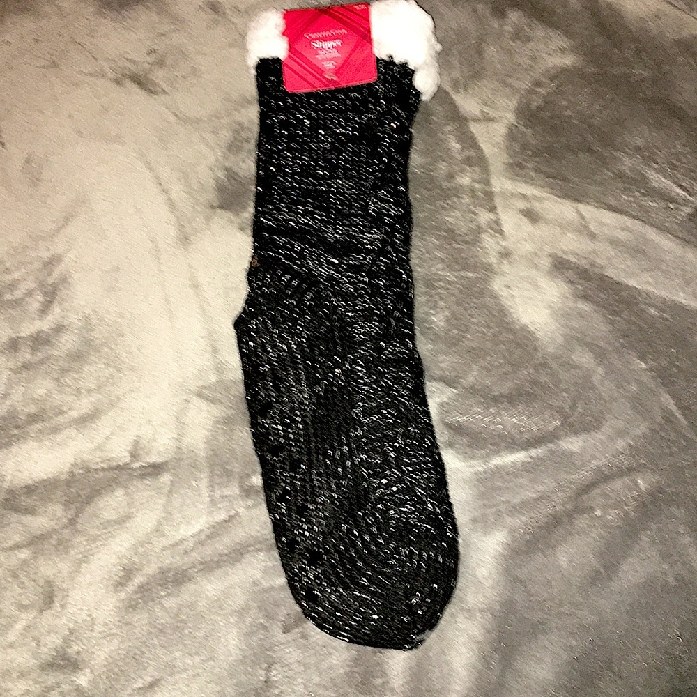 NWT Charter Club Tall Black Slipper Socks S/M with Grippers